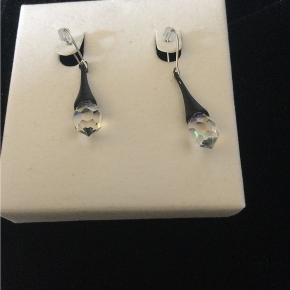 Vintage Necklace with Matching Earrings Silver/Black/Crystal - Picture 3 of 3